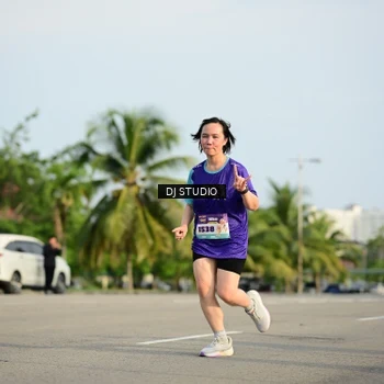Runner Photo 8355413