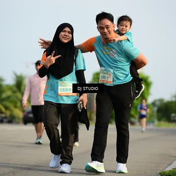 Runner Photo 8355415