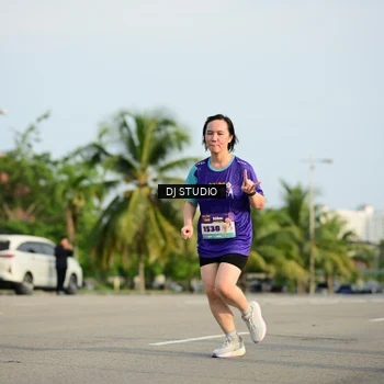 Runner Photo 8355418