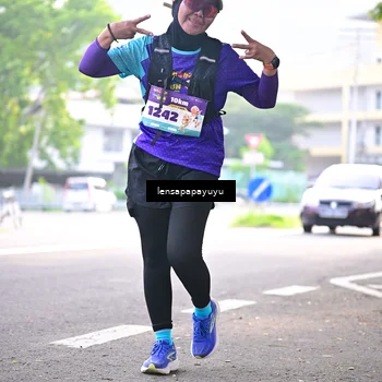 Runner Photo 8355431