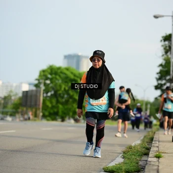 Runner Photo 8355441