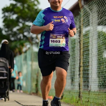 Runner Photo 8355454