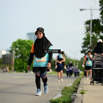 Runner Photo 8355457