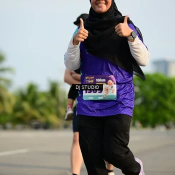 Runner Photo 8355474