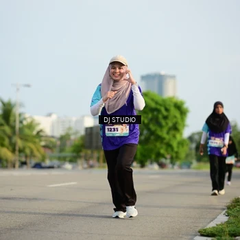 Runner Photo 8355486
