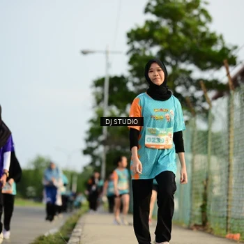 Runner Photo 8355506