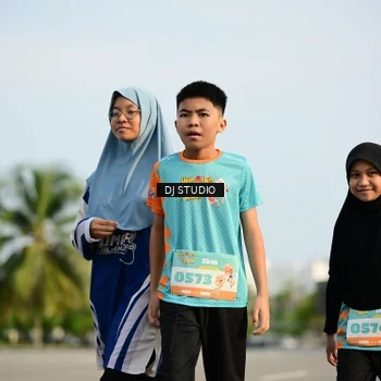 Runner Photo 8355529