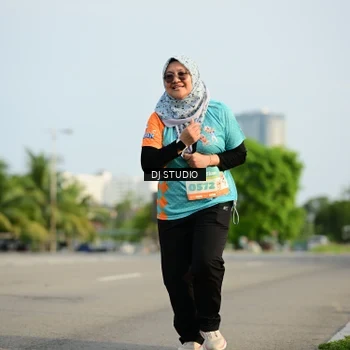 Runner Photo 8355543