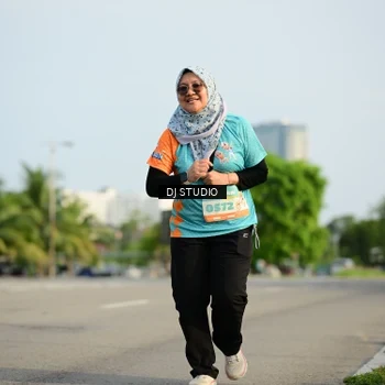 Runner Photo 8355546