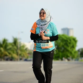 Runner Photo 8355550