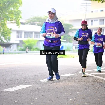 Runner Photo 8355614