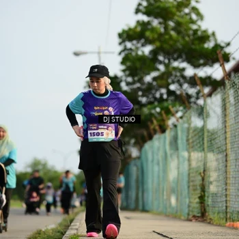 Runner Photo 8355644
