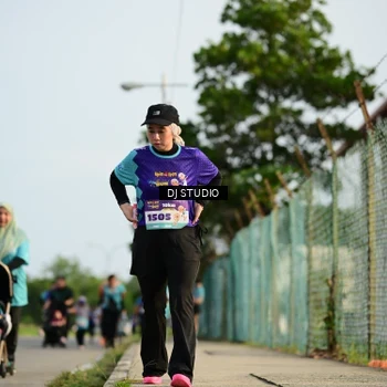 Runner Photo 8355645