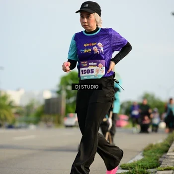 Runner Photo 8355648