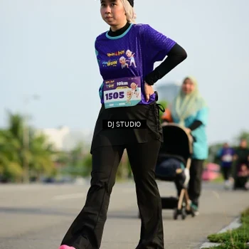 Runner Photo 8355655