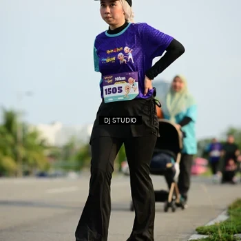 Runner Photo 8355656