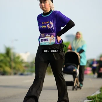 Runner Photo 8355658