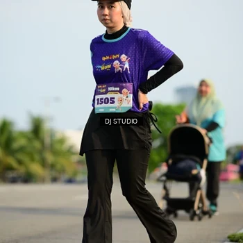 Runner Photo 8355661