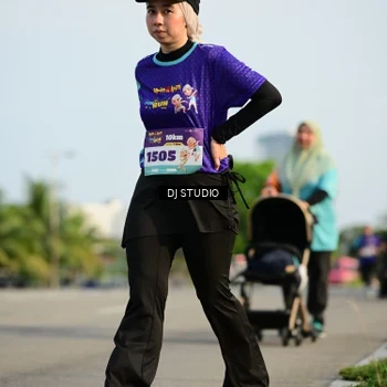 Runner Photo 8355662