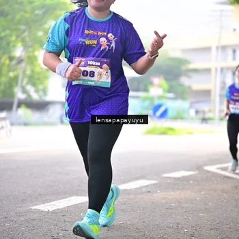 Runner Photo 8355675
