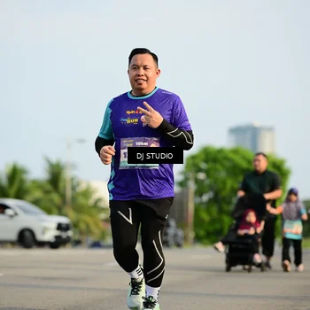 Runner Photo 8355688