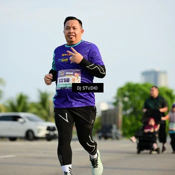 Runner Photo 8355690