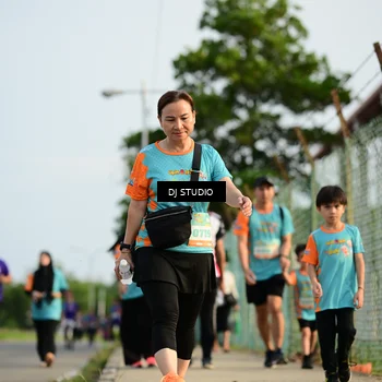 Runner Photo 8355751