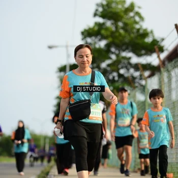 Runner Photo 8355754