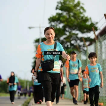 Runner Photo 8355768