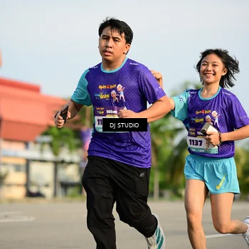 Runner Photo 8355777