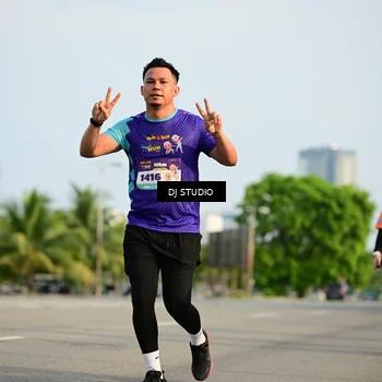 Runner Photo 8355783