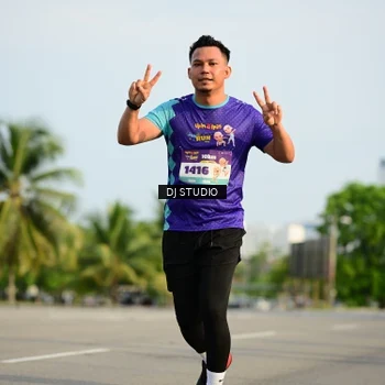 Runner Photo 8355792