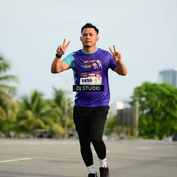 Runner Photo 8355793
