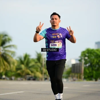 Runner Photo 8355794