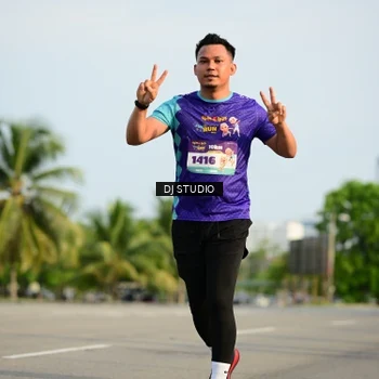 Runner Photo 8355795