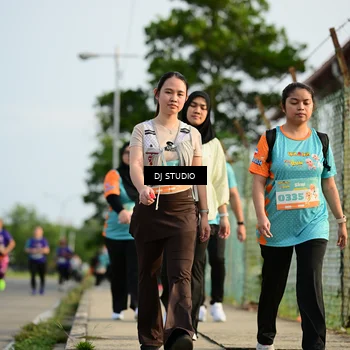 Runner Photo 8355838