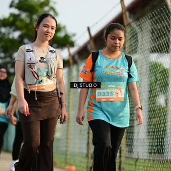 Runner Photo 8355852
