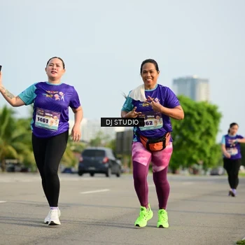 Runner Photo 8355867