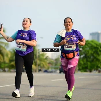 Runner Photo 8355877