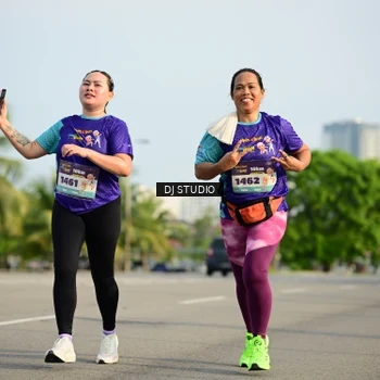 Runner Photo 8355878