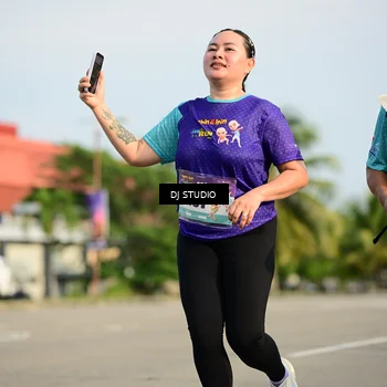 Runner Photo 8355887