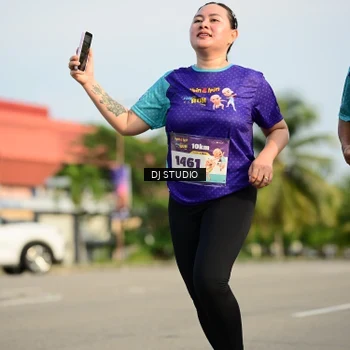 Runner Photo 8355889