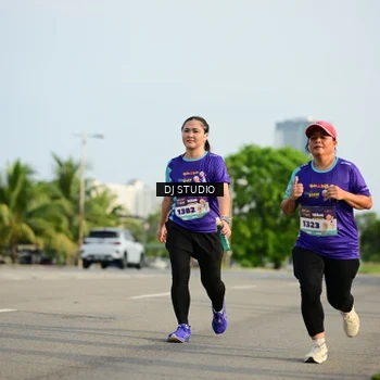 Runner Photo 8355905