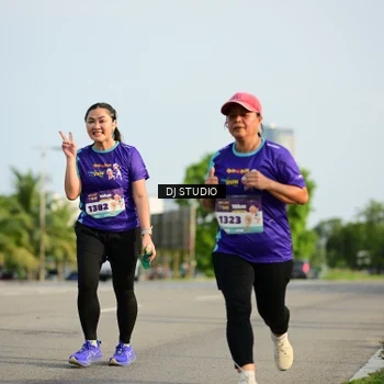 Runner Photo 8355907