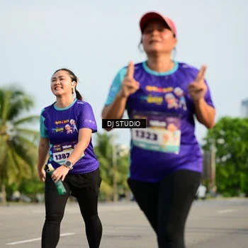 Runner Photo 8355916