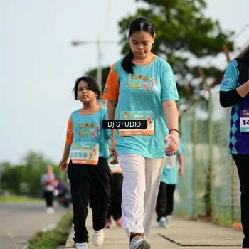 Runner Photo 8355937