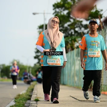 Runner Photo 8355947