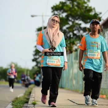 Runner Photo 8355949