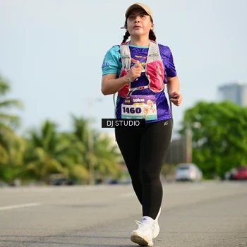 Runner Photo 8355972