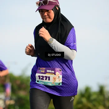 Runner Photo 8356011